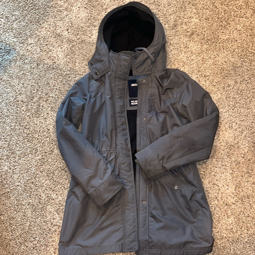 Gray Abercrombie and Fitch winter coat Small